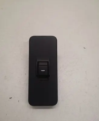 Land Rover Discovery 3 - LR3 Electric window control switch YUD501070PVJ