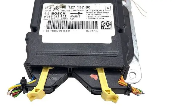 Peugeot 2008 I Airbag deployment crash/impact sensor 9812713780