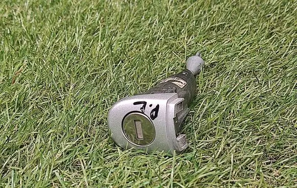 Volkswagen Jetta VI Loading door lock 5C6837167