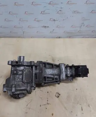 Mitsubishi Outlander Gearbox transfer box case 067023