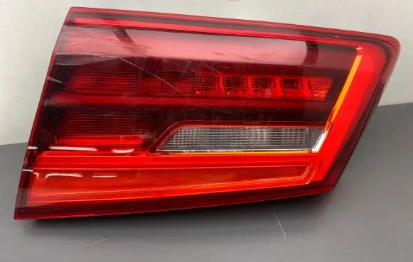 BMW 5 G30 G31 Tailgate rear/tail lights 630342