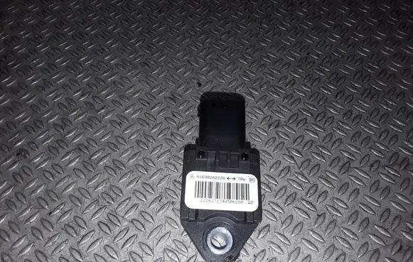 Mercedes-Benz A W169 Airbag deployment crash/impact sensor A1698202226