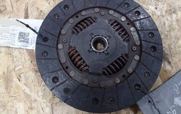 Volkswagen Polo Clutch pressure plate 1862265031 SACHS