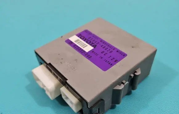 Lexus RX 330 - 350 - 400H Central body control module 85940-48020 IMPRK1486532