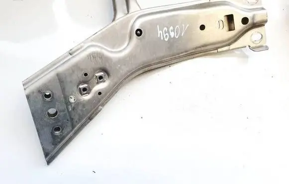 Volkswagen Jetta V Other exterior part 1K1858783B