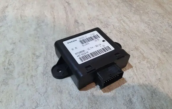 Volvo V50 Comfort/convenience module 09753009905
