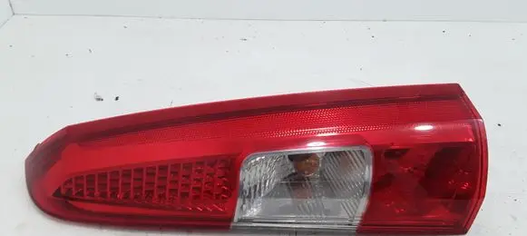 Volvo V70 Rear/tail lights
