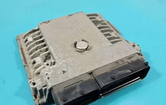 Volkswagen Golf VI Engine control unit/module ECU 03F906070BJ IMPRK1591497
