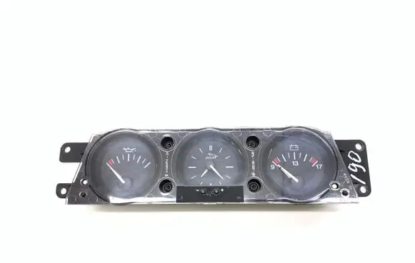 Jaguar XK8 - XKR Clock LJB4310AB