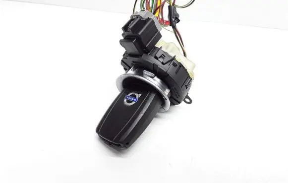 Volvo V50 Ignition lock 30659837