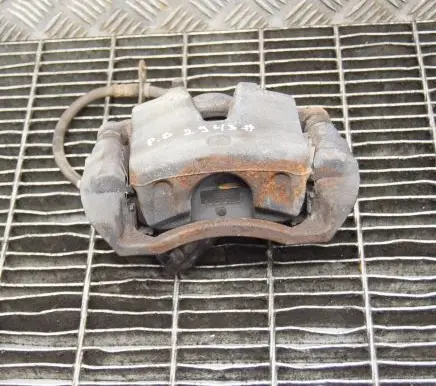 Hyundai Tucson TL Front brake caliper