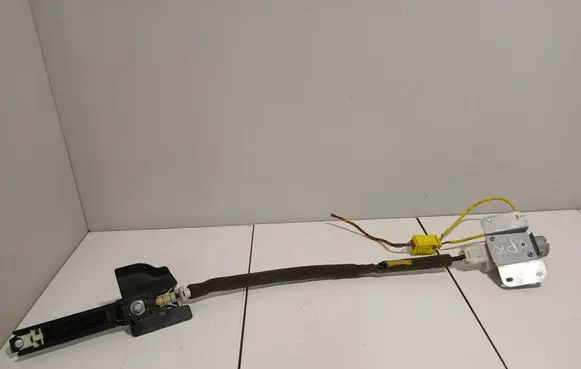 Volkswagen Phaeton Seat belt adjustment motor 404691 560973354D