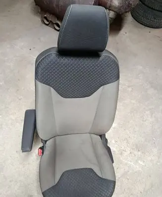 Ford Courier Front passenger seat ET76K603B26AA