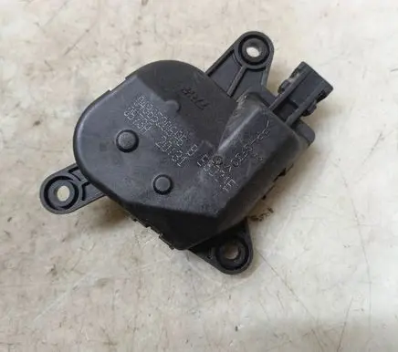 Chrysler Voyager Air flap motor/actuator 04885206AB 58021E