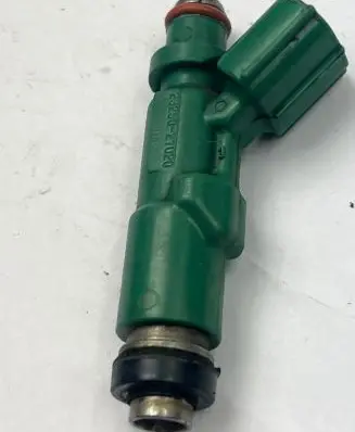 Toyota Prius (XW20) Fuel injector 2325021020