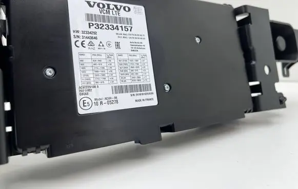 Volvo XC40 Bluetooth control unit module 32334157
