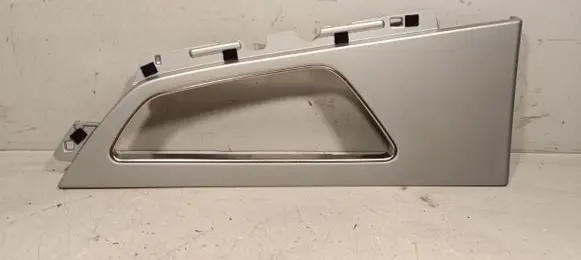 Audi Q7 4M Rear door card trim 4M0867470