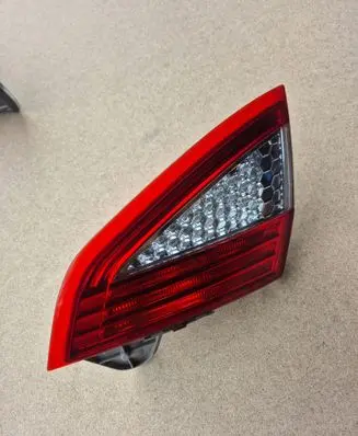 Ford Mondeo MK IV Tailgate rear/tail lights 7S7113A602