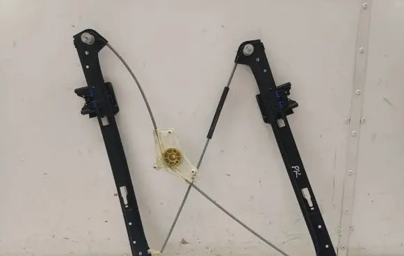 Porsche Macan (95B) Front window lifting mechanism without motor 95B837461 95B837461AS006