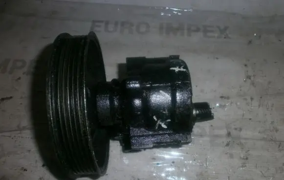 Opel Tigra A Power steering pump 2500056