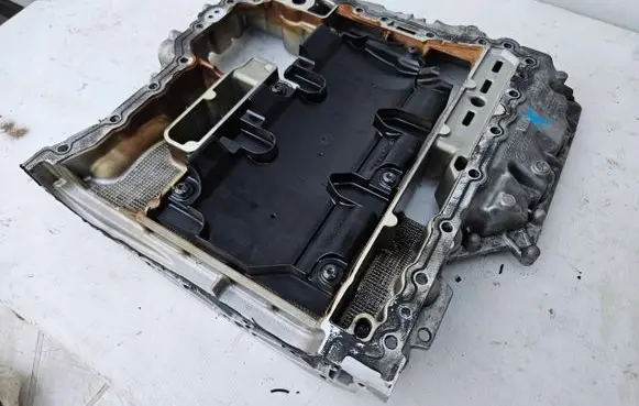 Audi A6 S6 C7 4G Oil sump 06E103603AH