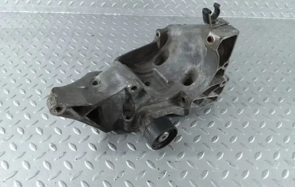 Generator/alternator bracket