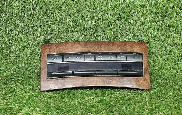 Mercedes-Benz E W212 Climate control unit A2129008808 A2128300485