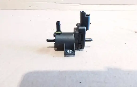 Peugeot 508 RXH Turbo solenoid valve 9665558580