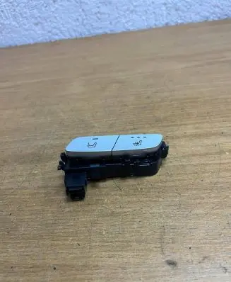 Mercedes-Benz E W238 Seat heating switch A2139051604