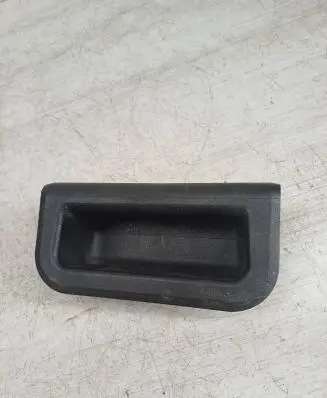 Audi 80 90 S2 B4 Tailgate trunk handle 8A9867821A