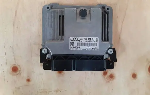 Audi A1 Engine control unit/module ECU 03C906016DL-AUDI 03C906016DL