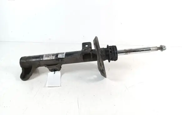 Mercedes-Benz CLS C218 X218 Front shock absorber/damper A2183231500