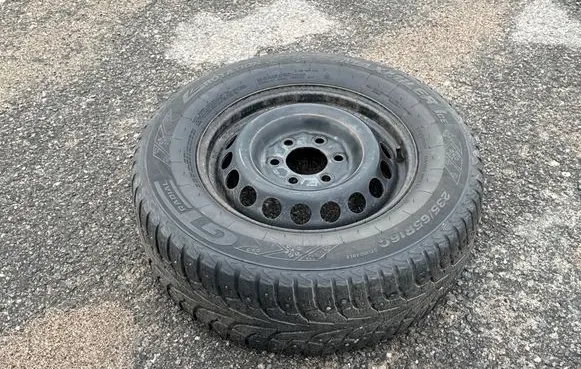 Mercedes-Benz Sprinter W906 R16 spare wheel A0014014802