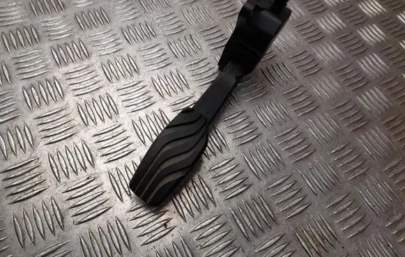 Renault Megane E-Tech Accelerator throttle pedal 180025MZ0B