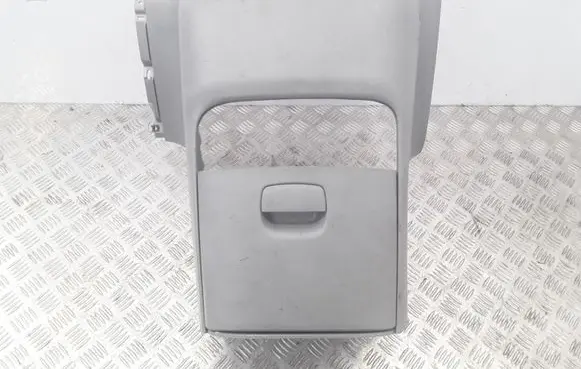KIA Carnival Other center console (tunnel) element 846144D000