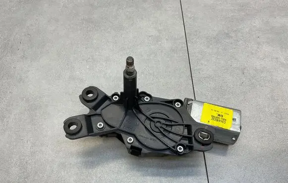 Rear window wiper motor