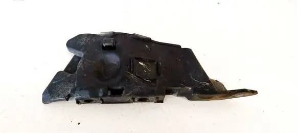 Seat Leon (1P) Front bumper mounting bracket 1P0807183