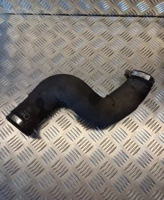 Audi Q5 SQ5 Intercooler hose/pipe 8R0145737H 122204