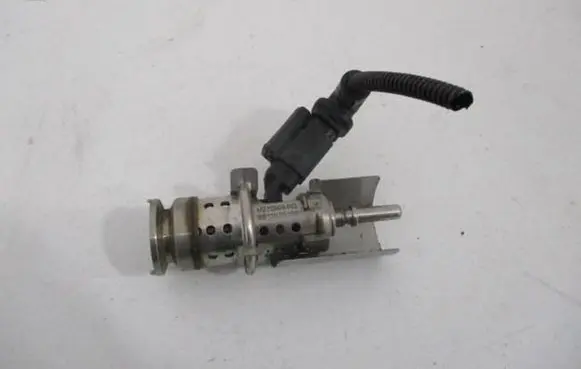 Citroen C3 AdBlue injector 9813930180