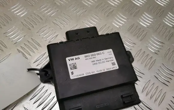 Audi A8 S8 D4 4H Voltage converter/converter module 8K0959663C