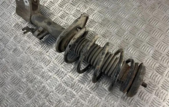 Peugeot 3008 I Front shock absorber with coil spring