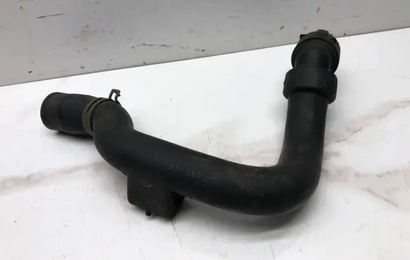 Audi A4 S4 B6 8E 8H Engine coolant pipe/hose 8E0121101C