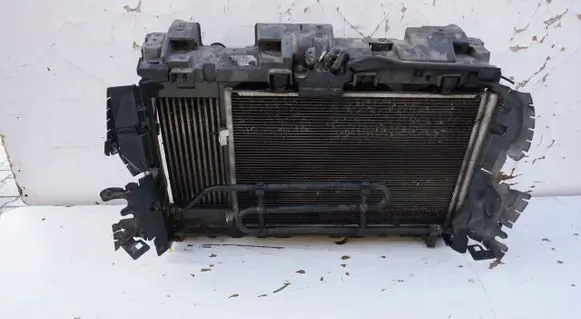 Peugeot 508 Radiator set PASPRZEDNI