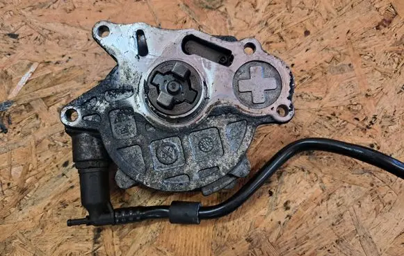 Vacuum pump