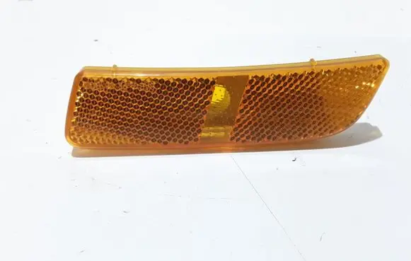 Volkswagen Tiguan Front reflector 5N0945120A