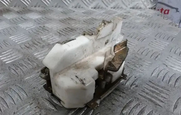 Mazda 626 Rear door lock