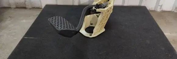 BMW 5 F10 F11 Brake pedal 677536804 6775368