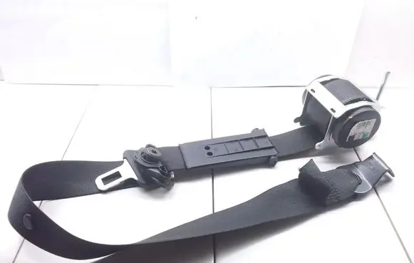 Opel Zafira B Front seatbelt 13296206 13296170