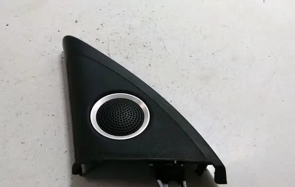 Audi A4 S4 B8 8K Front door speaker cover trim 8K0035423A