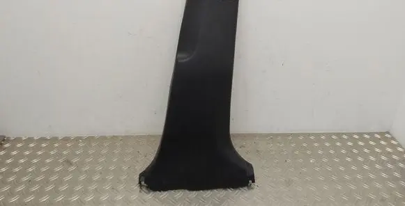 (B) pillar trim (bottom)